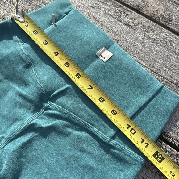 VUORI Clean Elevation Shorty Luna‎ Heather XS NWT BIKE SHORT BLUE 6" inseam - Picture 4 of 6